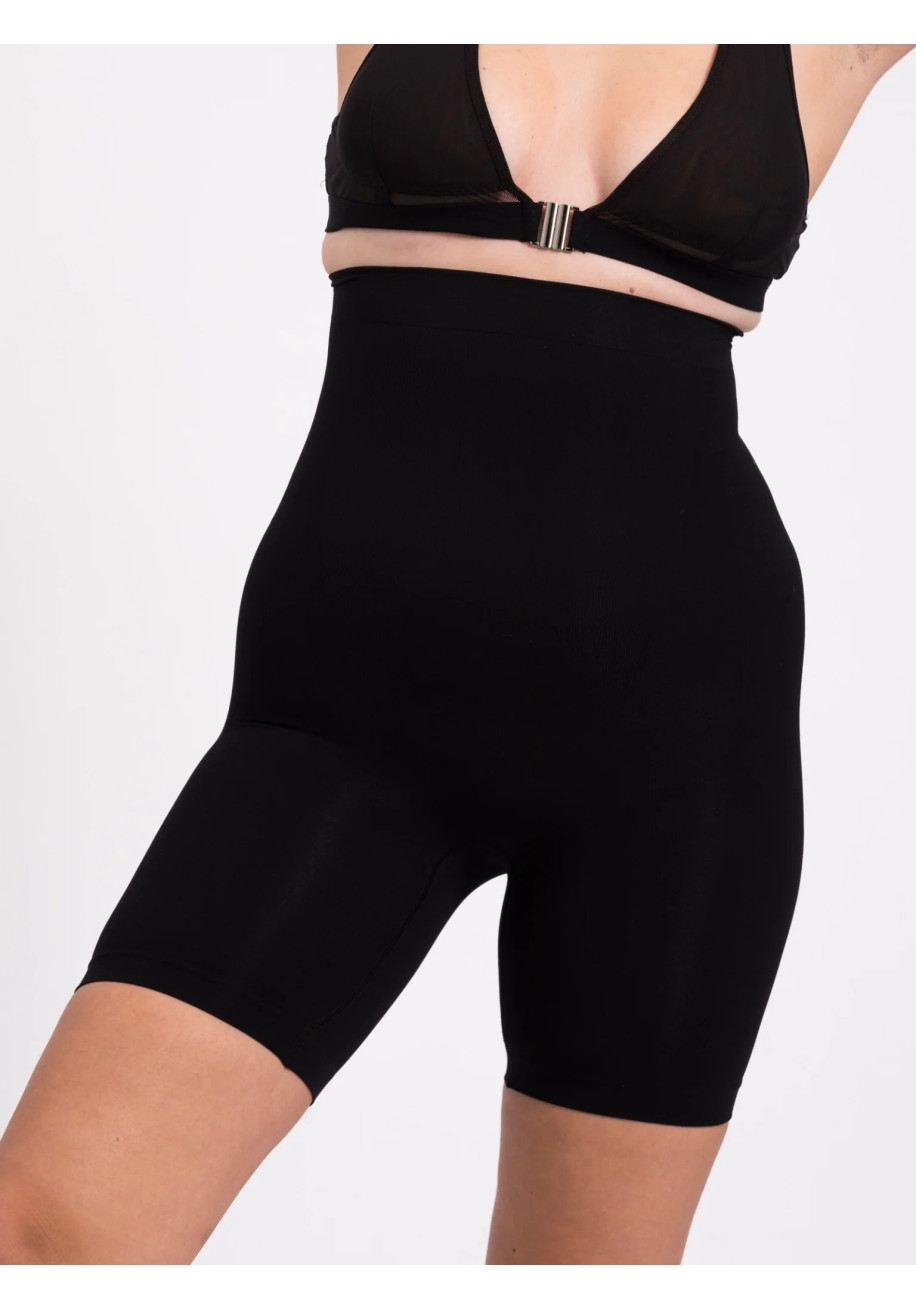 Lykkeland Ateliér - Altura highwaist shaping shorts - Sort