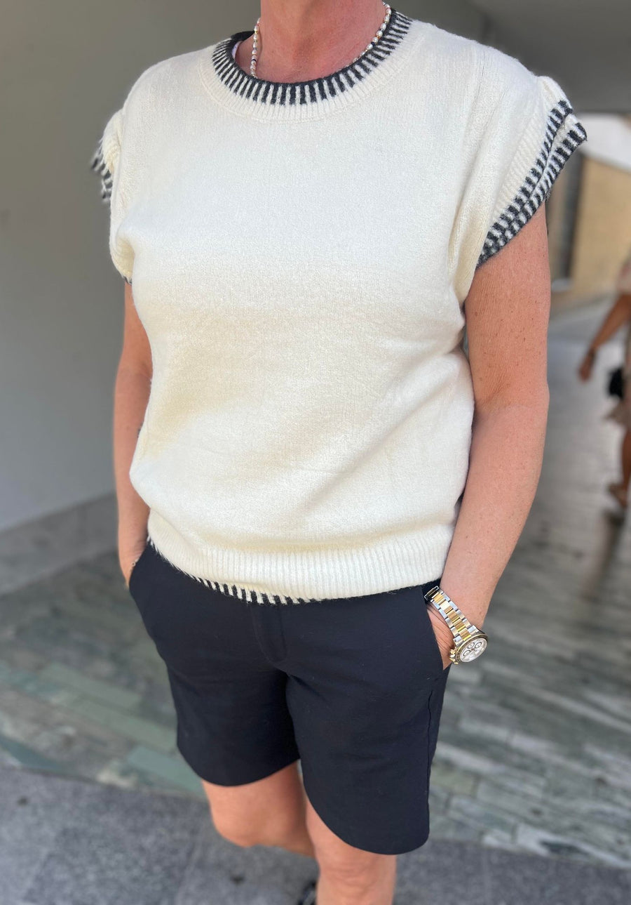 CostaM Emmaline Pullover Creme