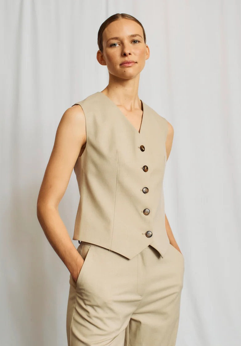 Bruun & Stengade - Decima Vest - Sand