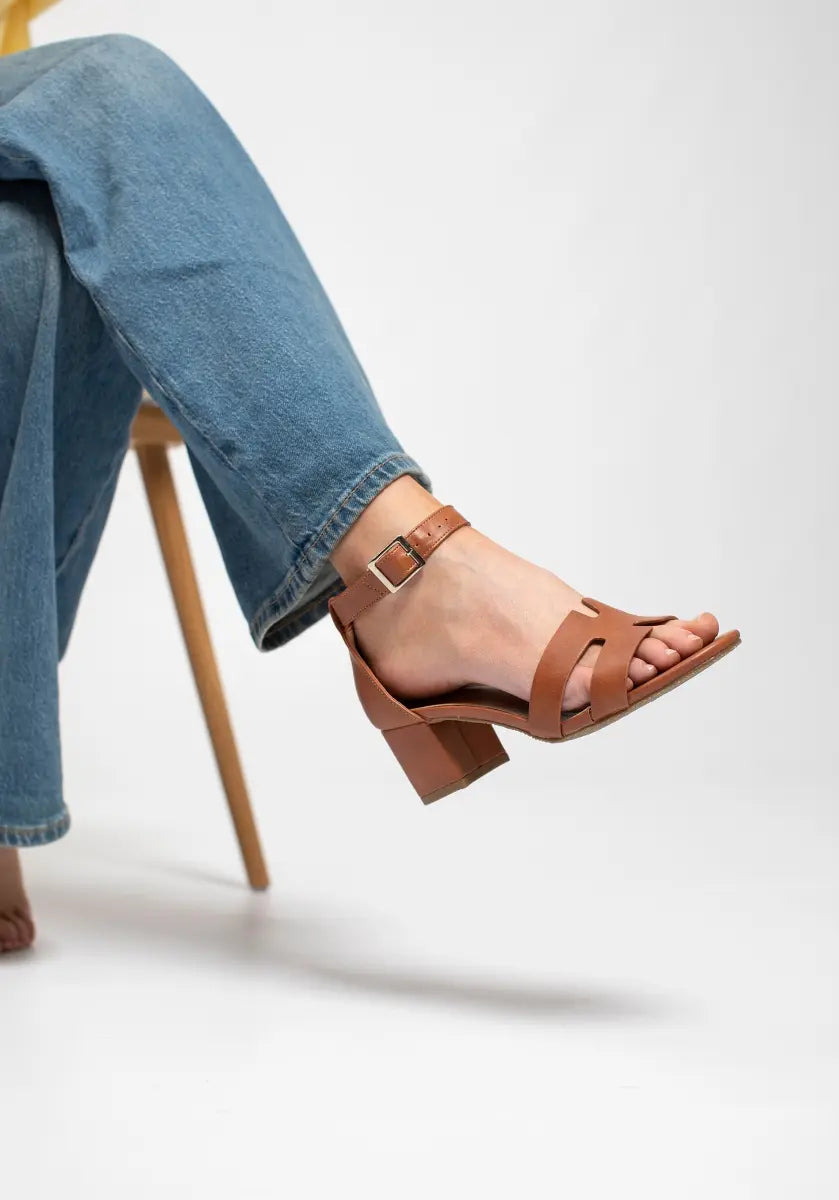 Duffy - Sandal med ankelrem - Camel