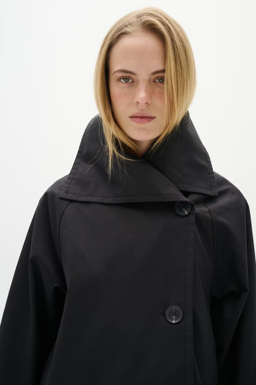 In Wear - Mazie perry short coat - Black