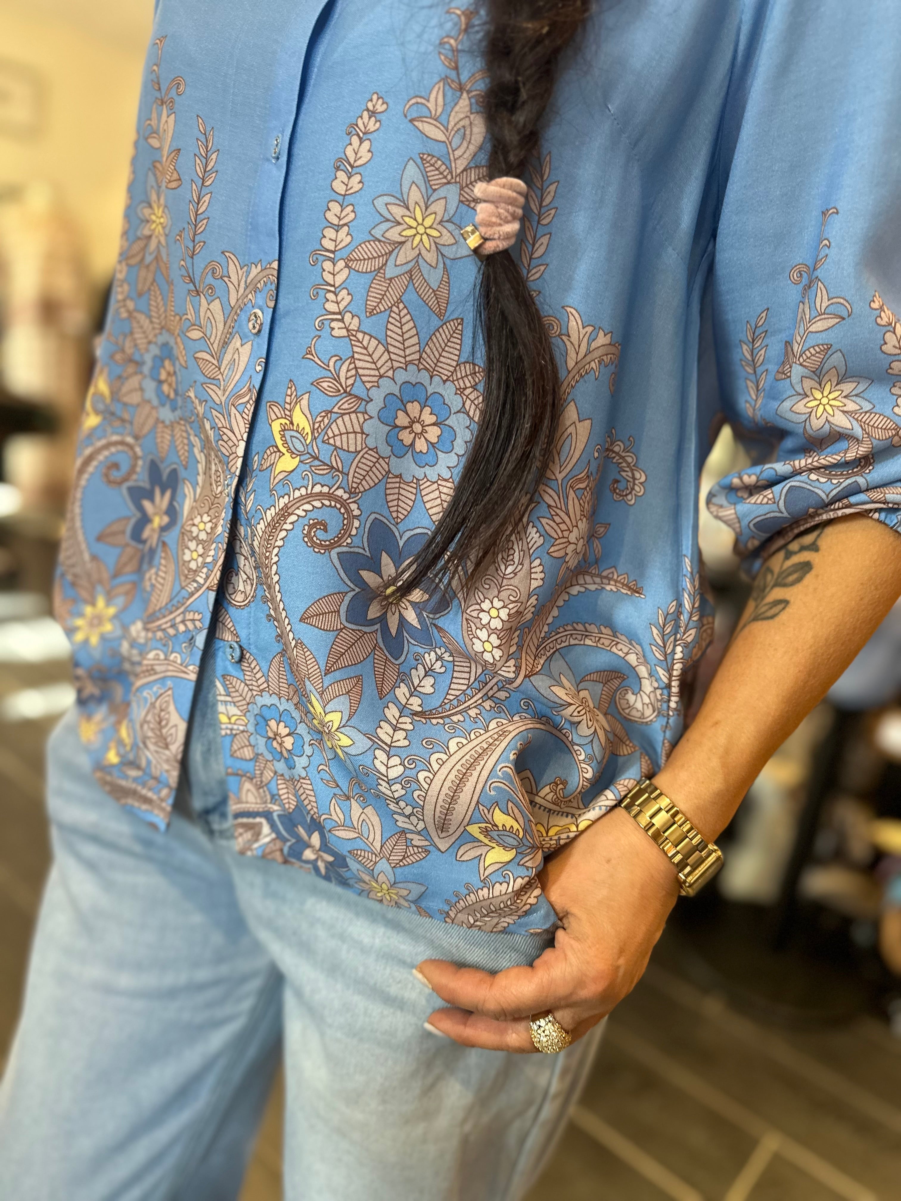 Ofelia - Jannie shirt - Light blue