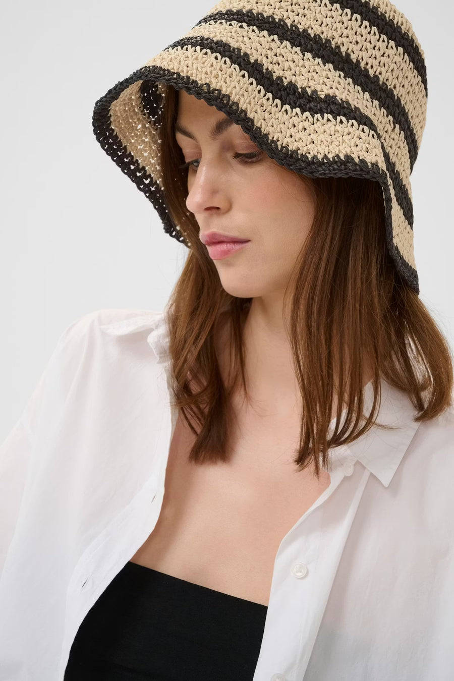 Part Two - Beinta hat
