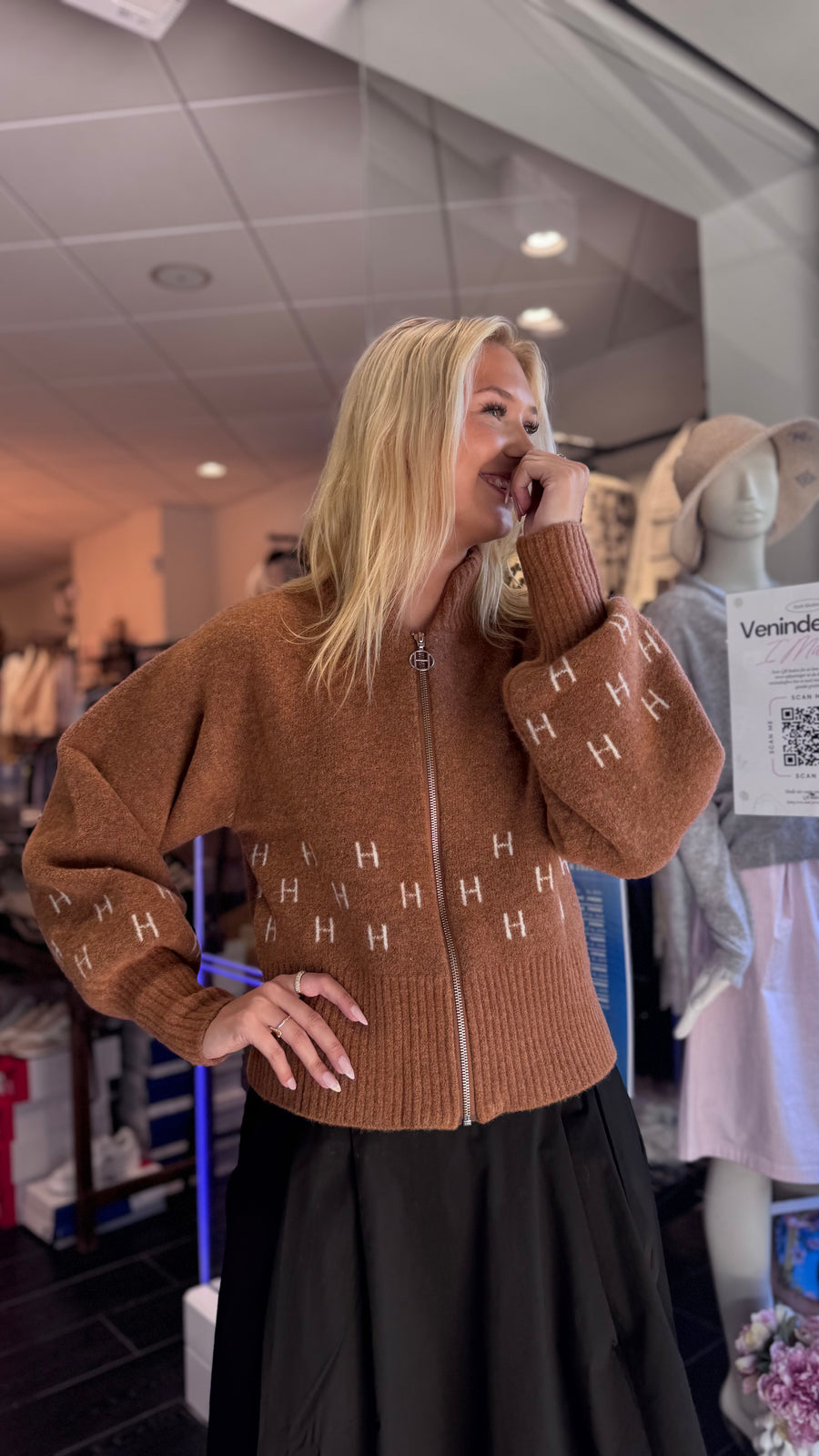 Hést - Märtha short jacket - Brun