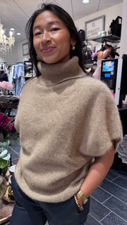 Estheme Cachemire - Rollneck VEST racoon - Lätte
