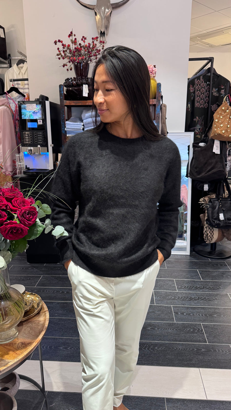 Estheme Cachemire - Raglan sweater - Sort