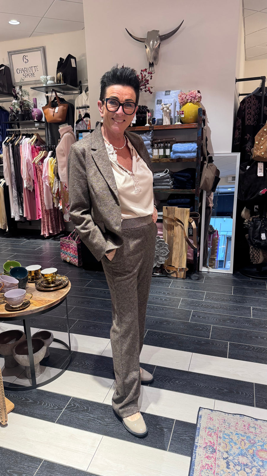 Gustav - Stacie Blazer - After Dark