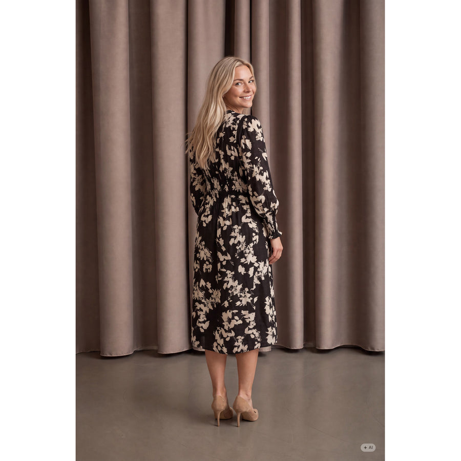 Isay - Ane V-neck dress - Black/Cream