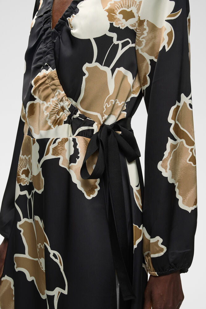 InWear - OliveIW Wrap dress - Sketch flower