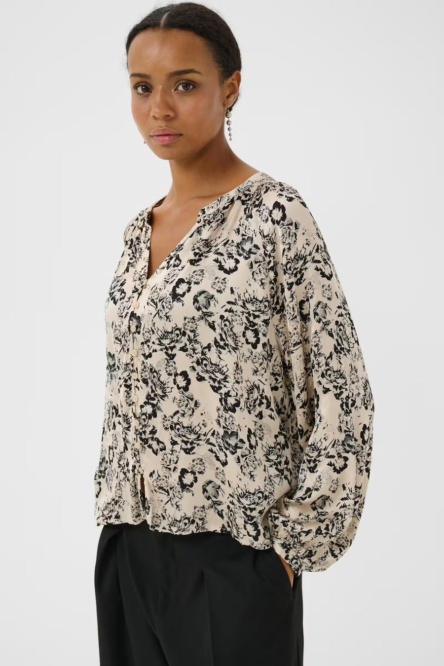 Part Two - DoaaPW Bluse