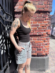 Rich and Royal - Leopard print denim shorts