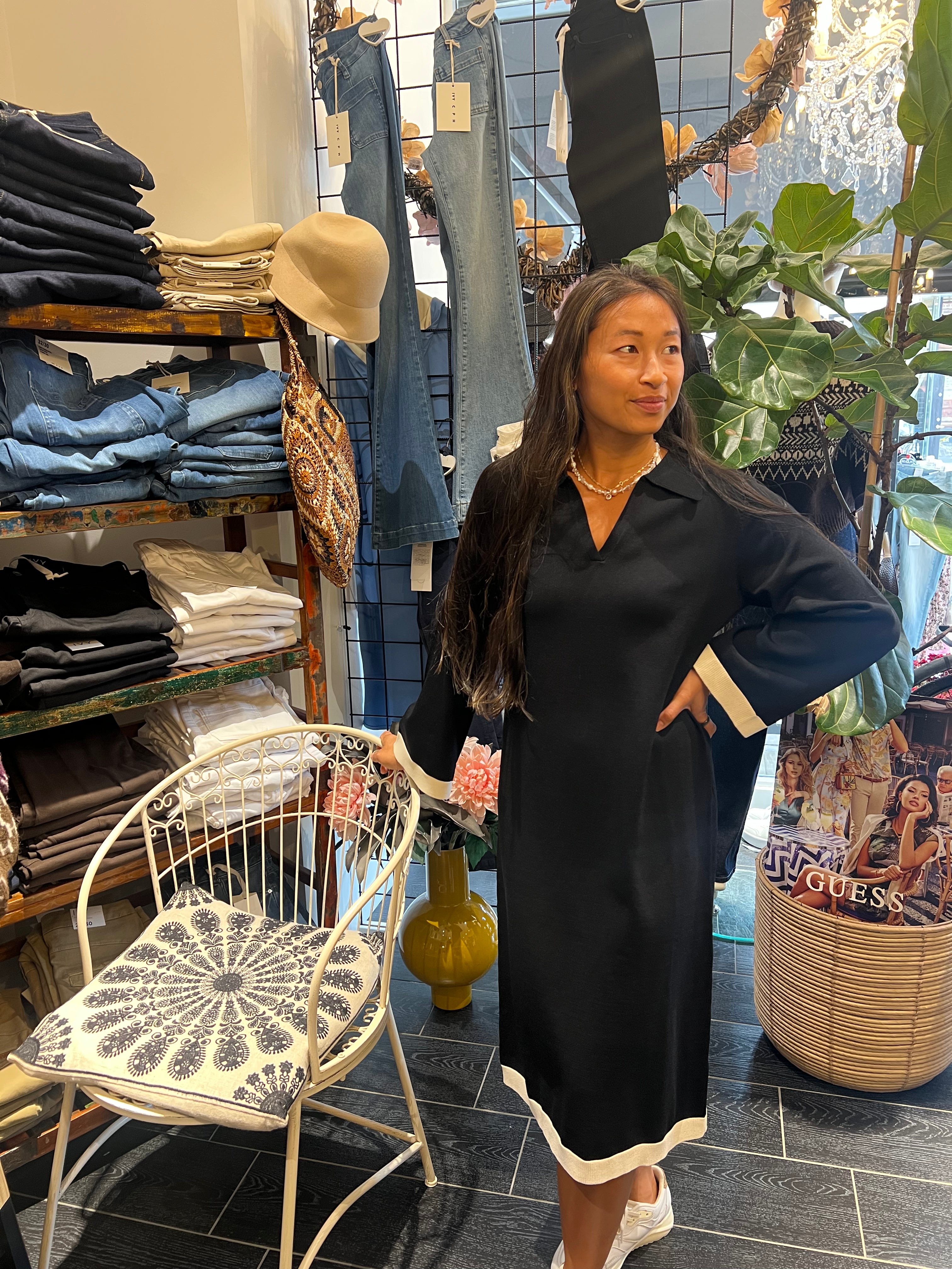 Isay - Jena New Dress - Black
