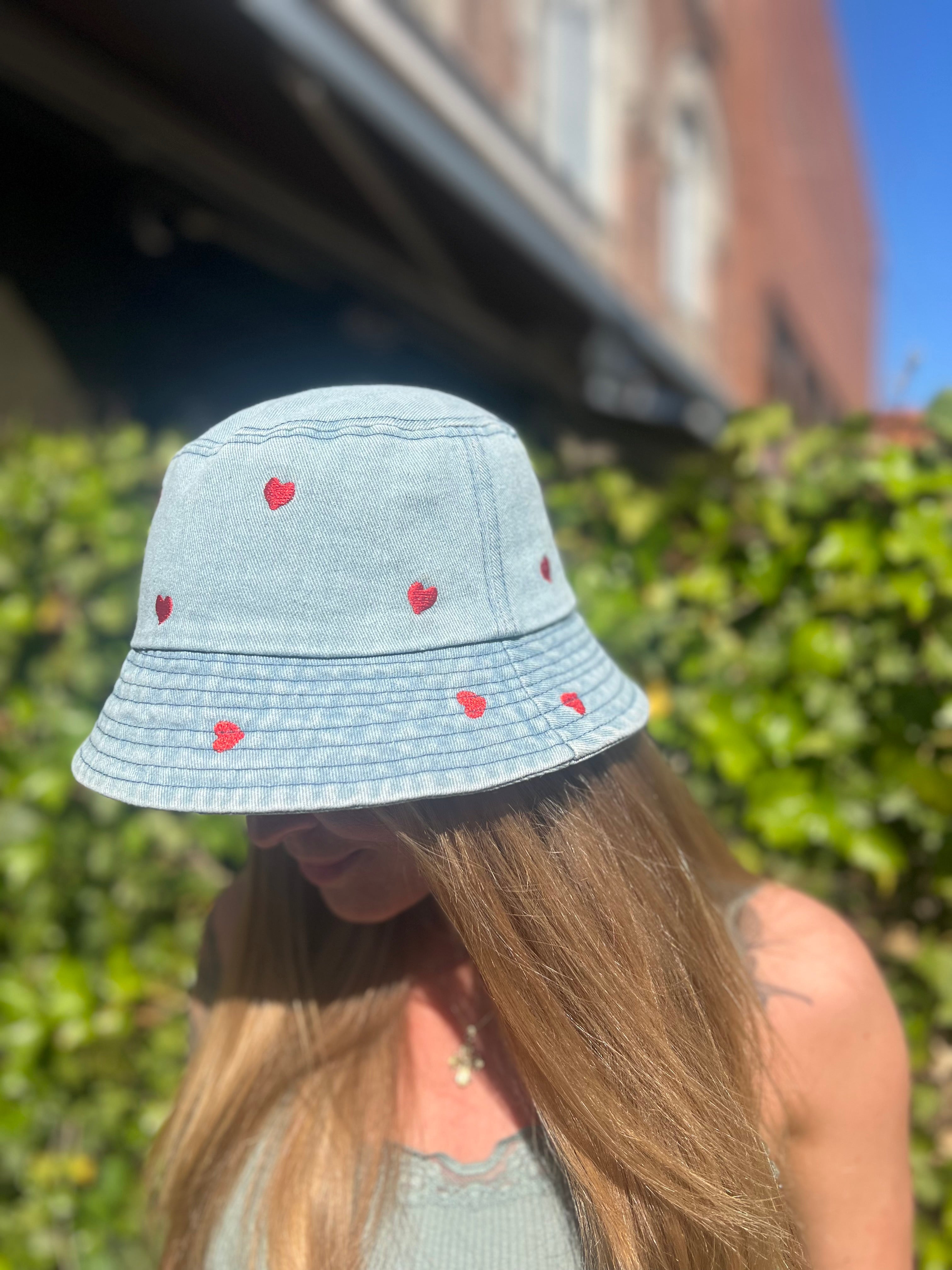 Qnuz - Heart hat denim