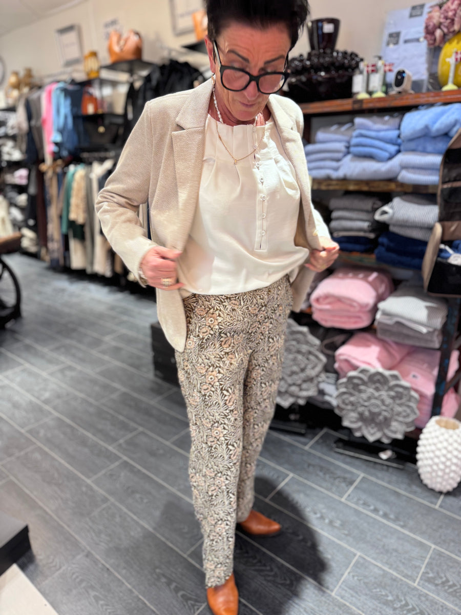 Gustav - Dana 60010 - Gold