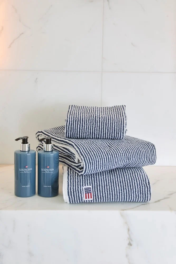 Lexington - Navy/White towel - 70x130