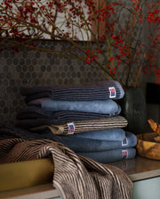 Lexington - Navy Towel - 50x70