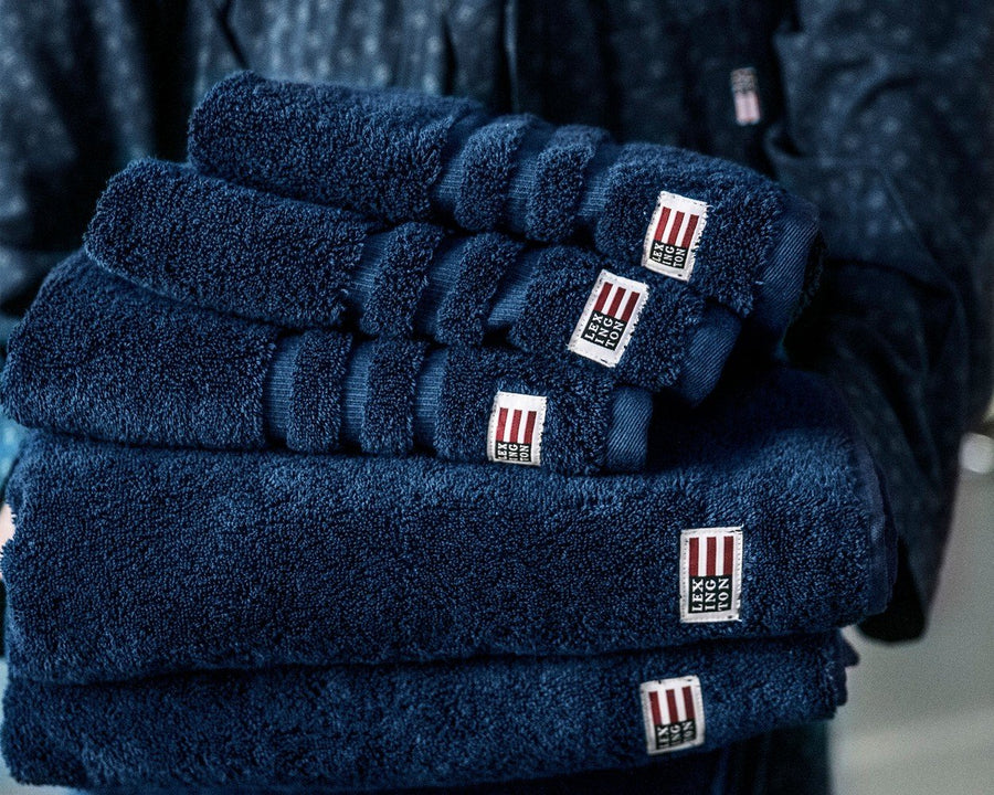 Lexington - Navy Towel - 50x70