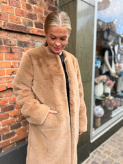 Charlotte Sparre - Fake-fur - Cognac
