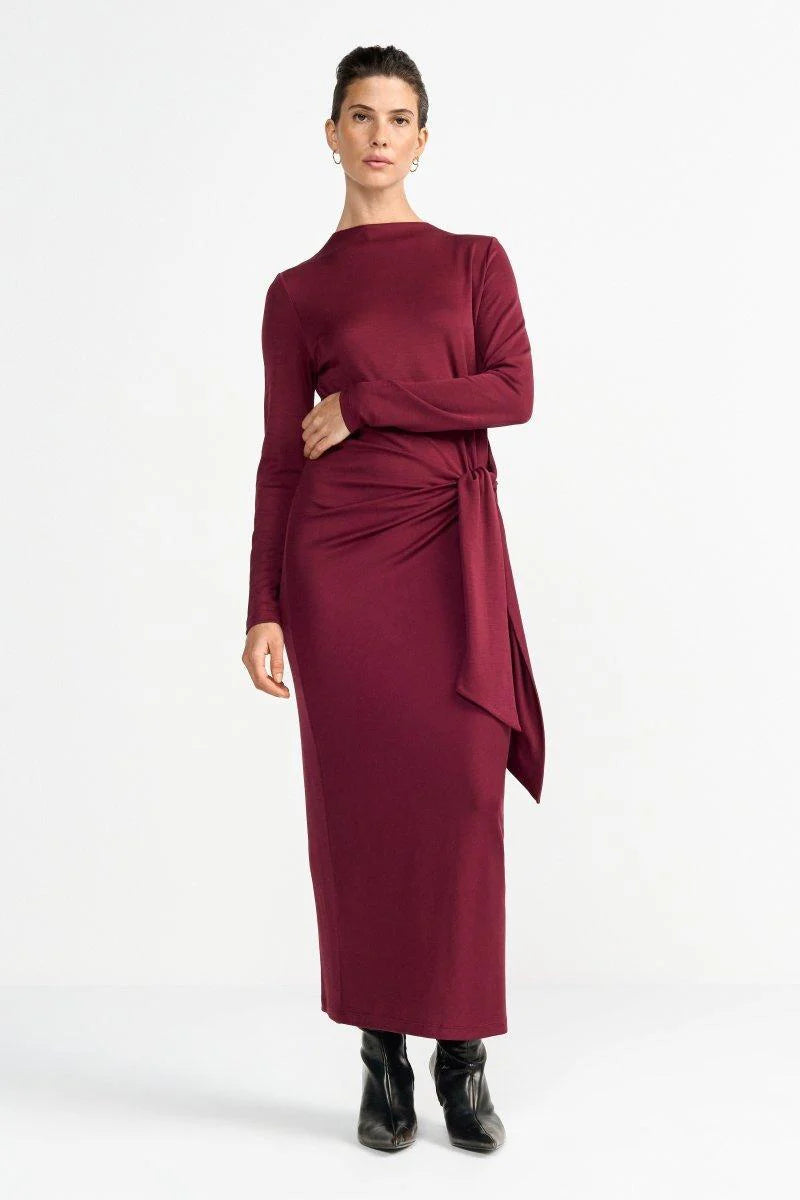 Rich&Royal - Midi dress - Ruby Glow