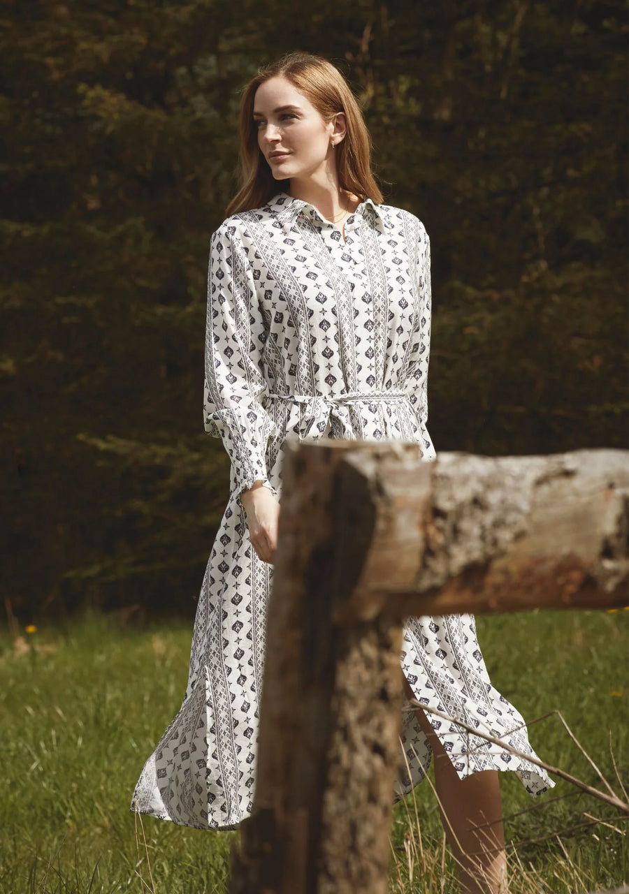 Live - ISay - Ane dress - Cream Romance