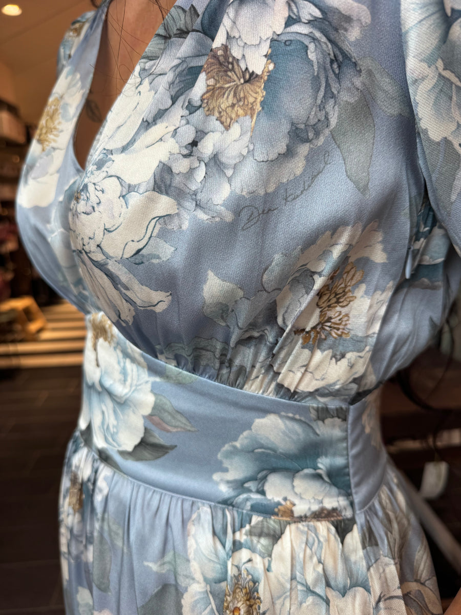 Dea Kudibal - Leandra dress - Paeonia skyway