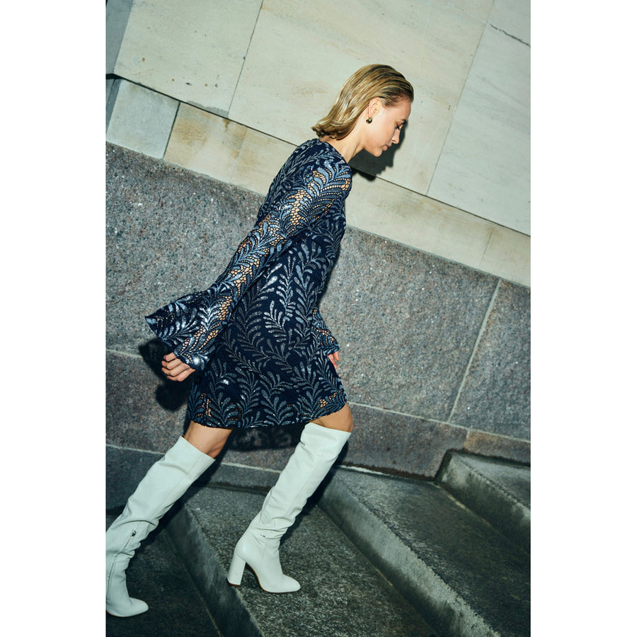 Bruuns Bazaar - Kumarahou dress - blue silver