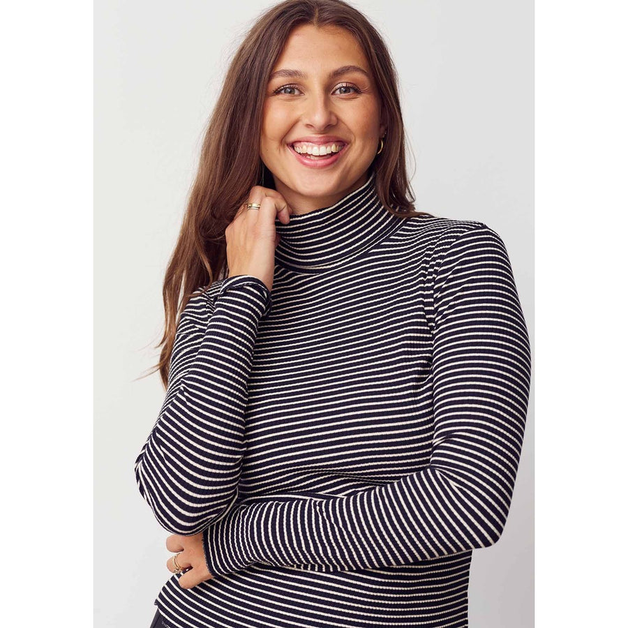 Isay - Karla rollneck - Black/cream