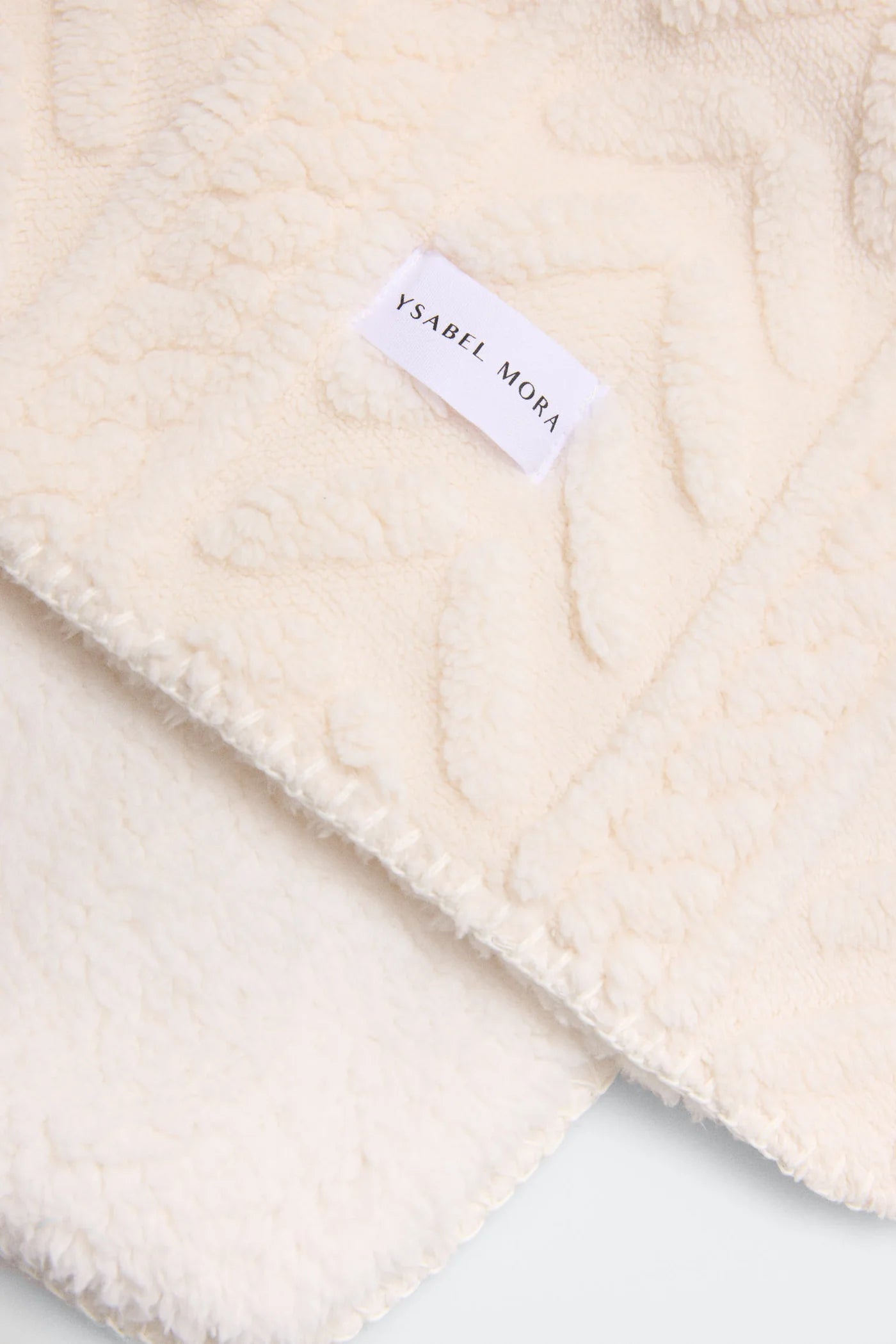 Ysabel Mora - Plaid - White