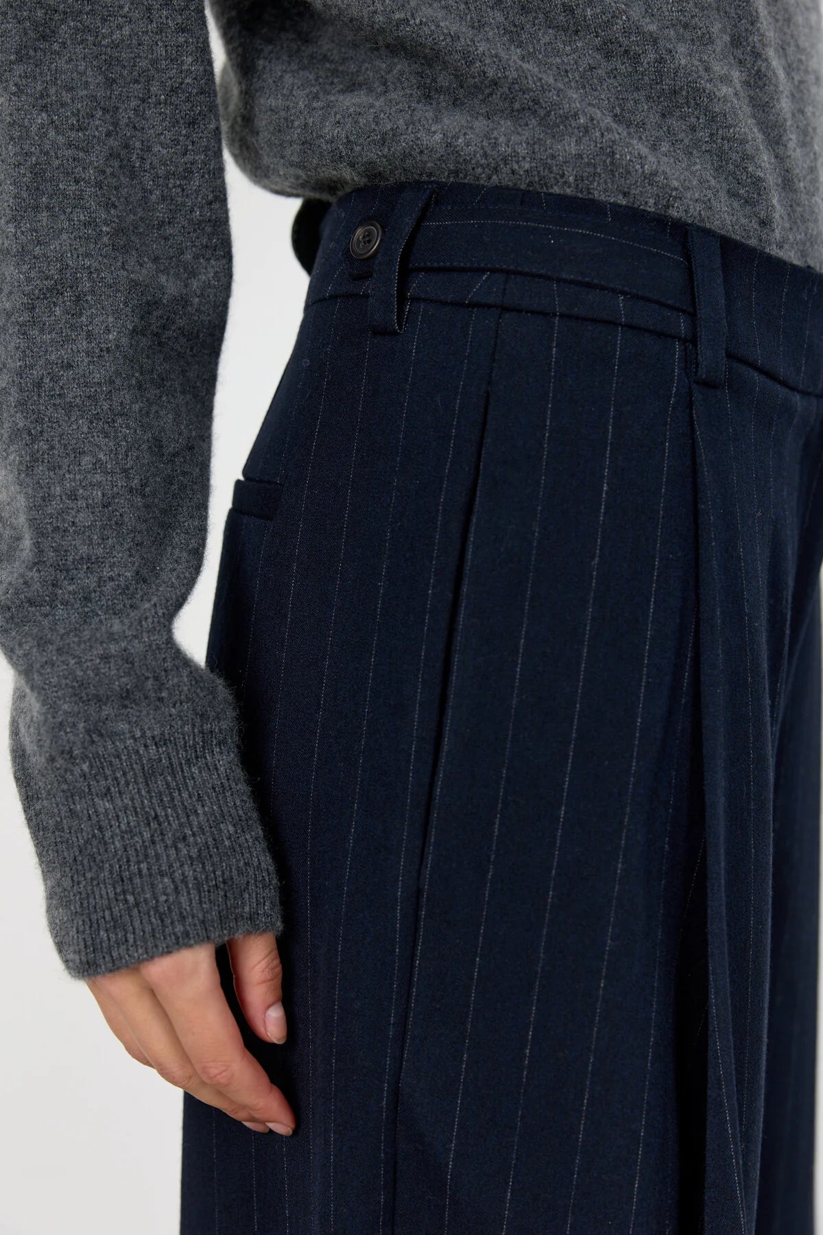 Leveté - Olivia nålestribet buks - Navy