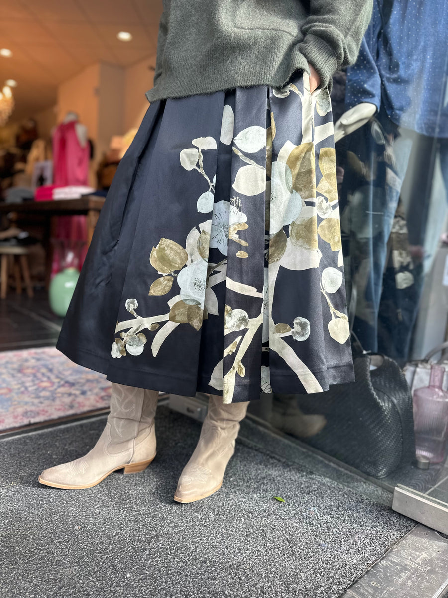 Dea Kudibal - AlbisDea - Skirt with Pleast - Black Lotus