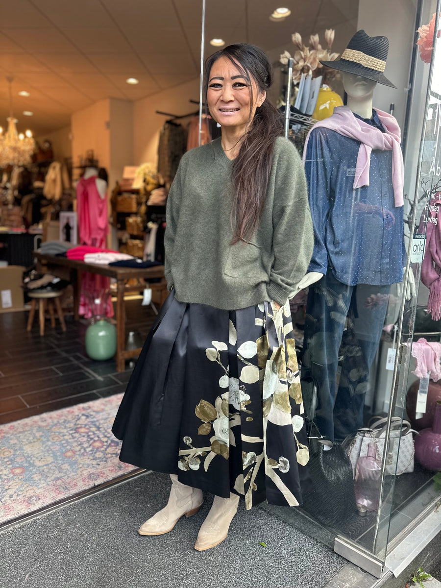Dea Kudibal - AlbisDea - Skirt with Pleast - Black Lotus