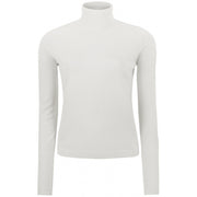 Soft Rebel - Marla Rollneck - Snow white