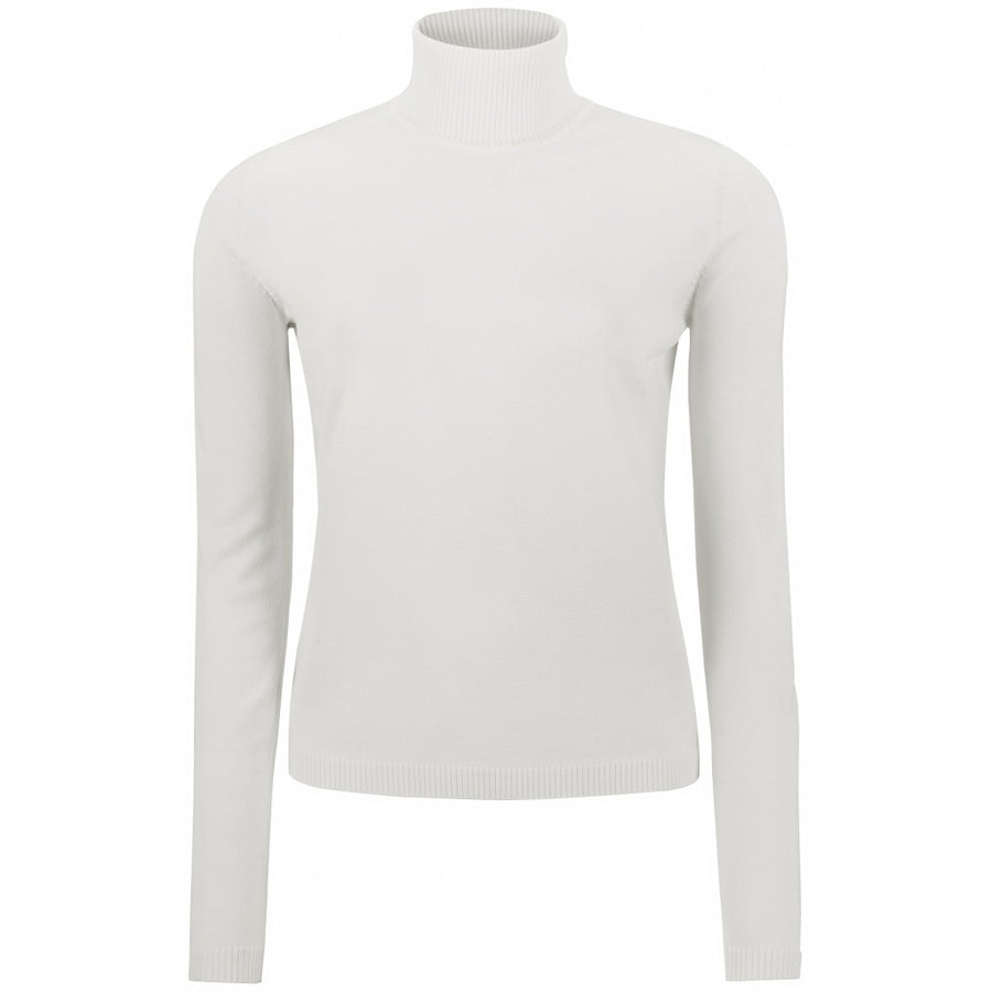 Soft Rebel - Marla Rollneck - Snow white