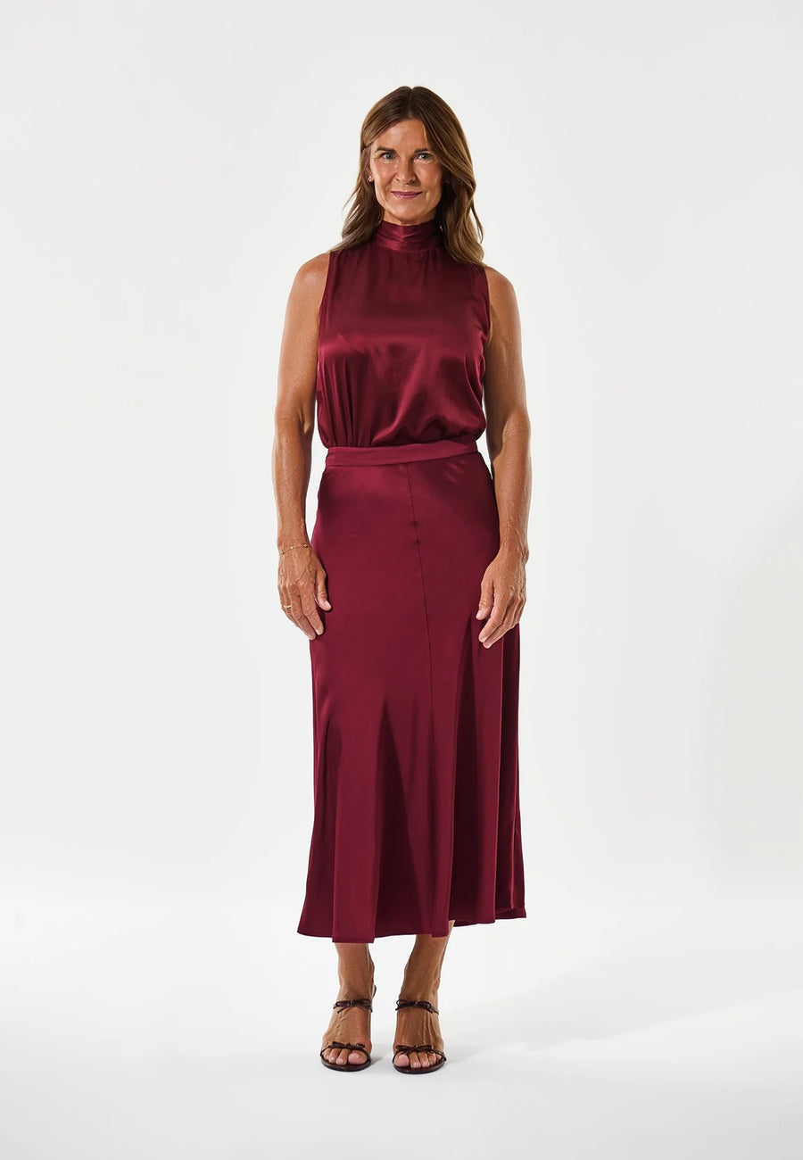 Dea Kudibal - LuciaDea - fresia