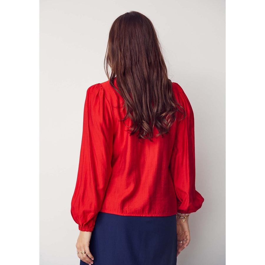 Isay - Lykke V-neck blouse - Red