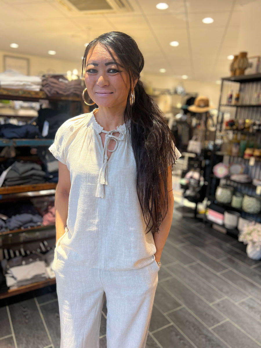 Lundgaard - Linen blouse - Nature