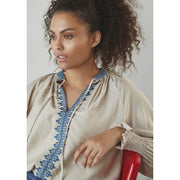 Isay - Lykke Deco Blouse - Sand/blue