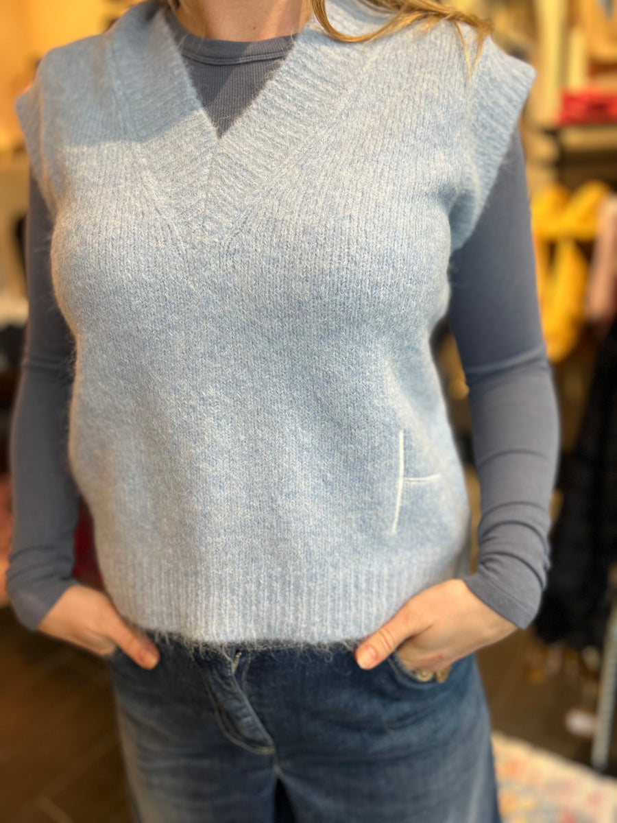 Hést - Pernille vest - Skyway