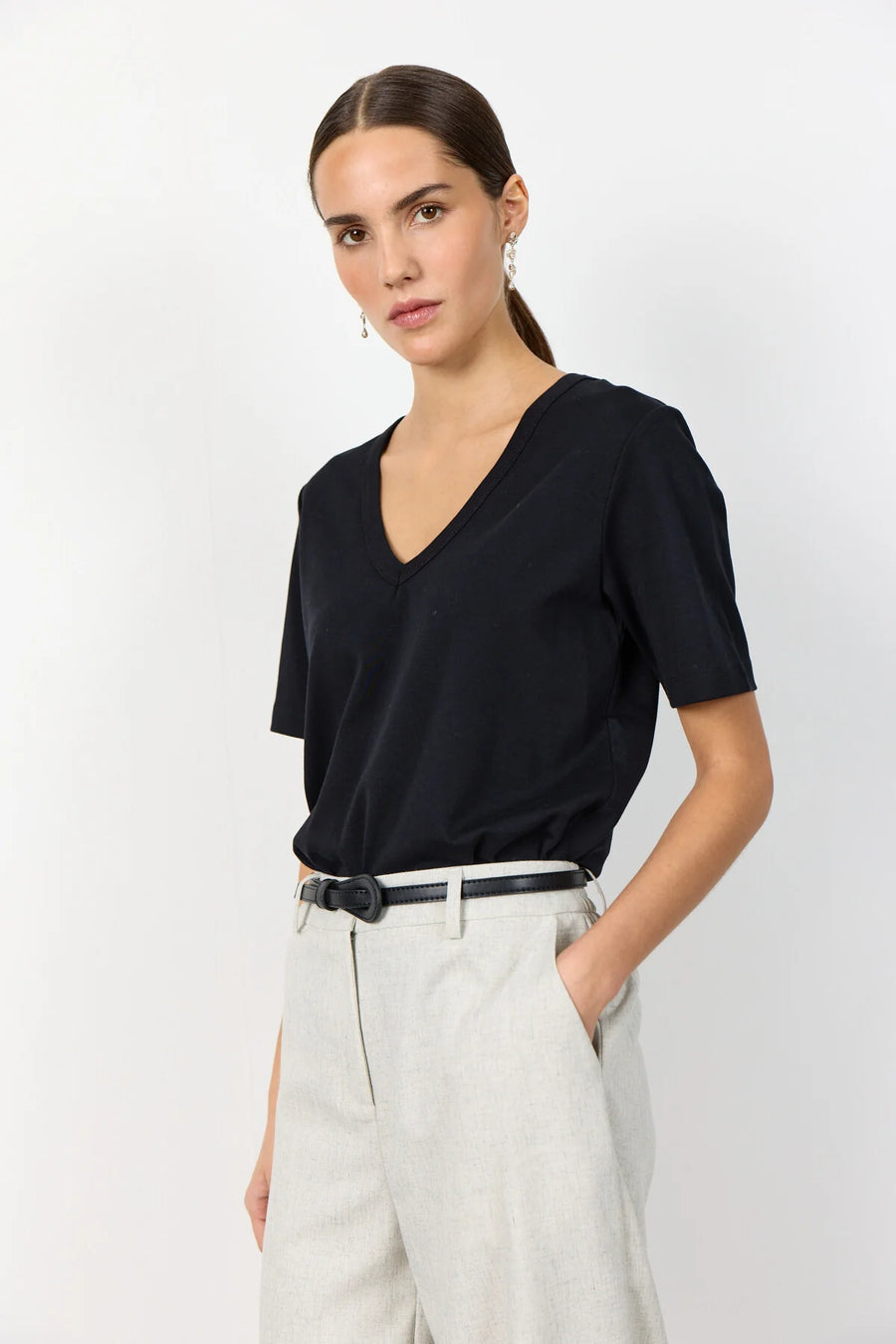Leveté - Paloma 2 Tee - Black