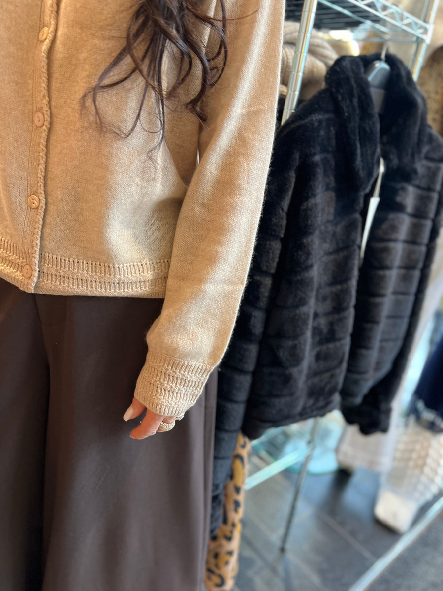 Charlotte Sparre - Solid Grace - Sand