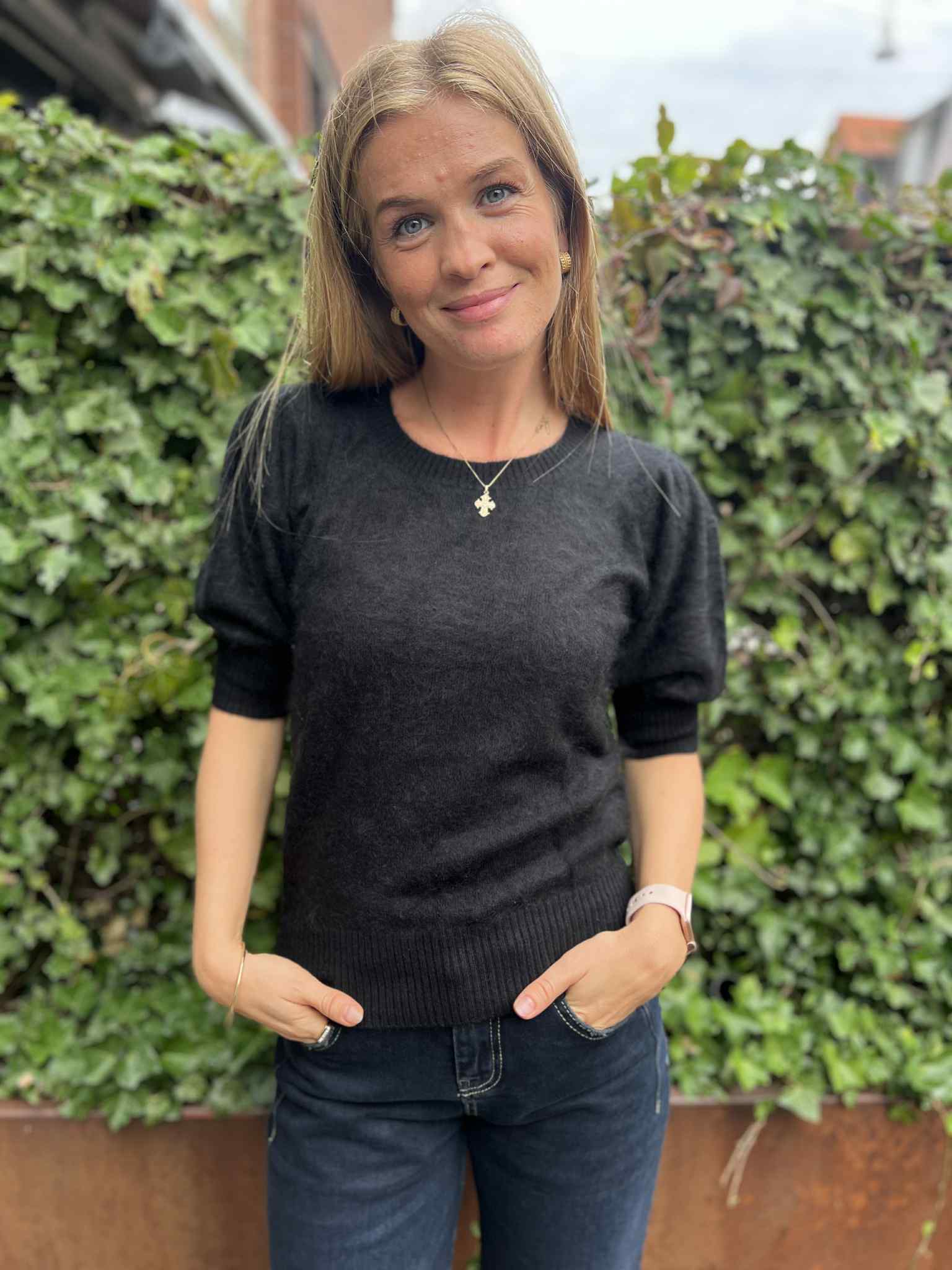 Estheme - Short ballon sleeve - Sort