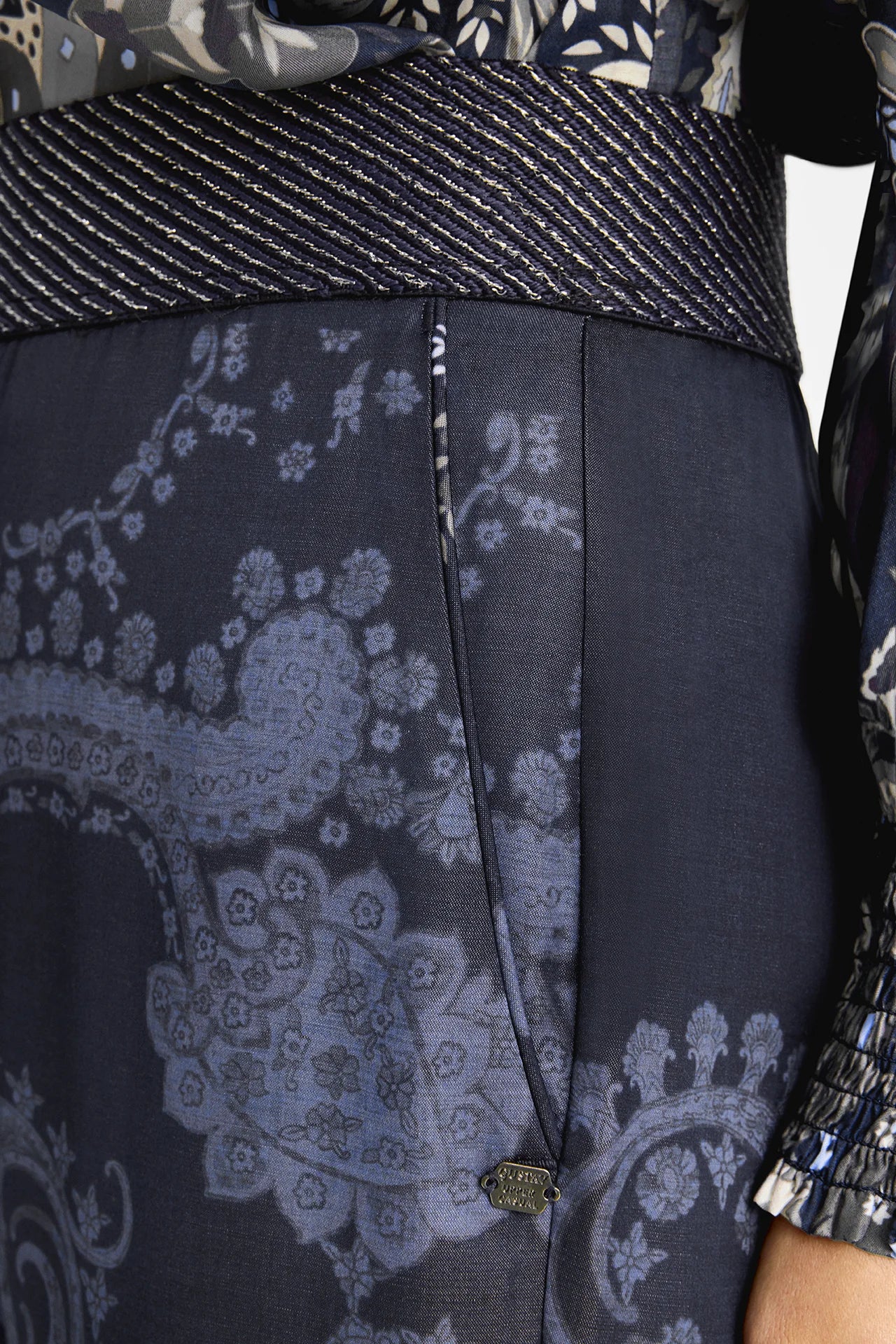 Gustav - Bay wide leg pants - After Midnight w. Print