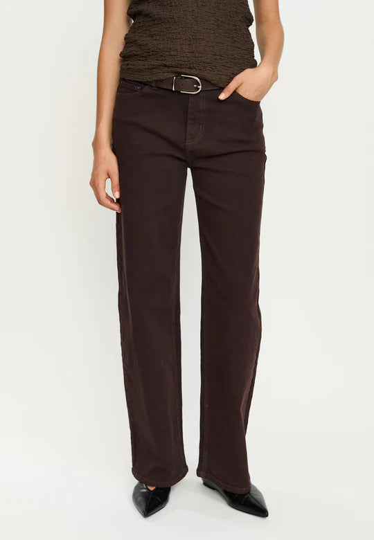Soft Rebels - Ema Willa - Midwaist - Coffee