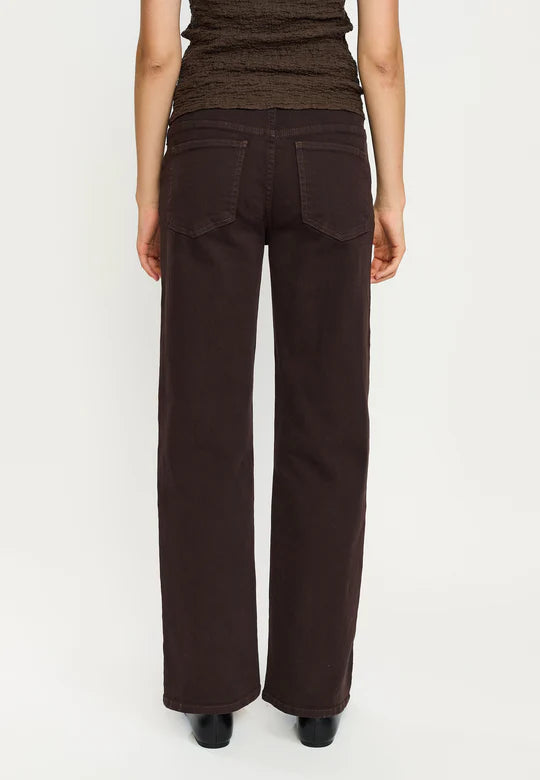 Soft Rebels - Ema Willa - Midwaist - Coffee