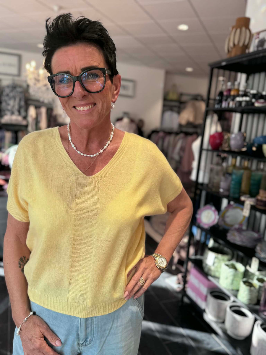 Charlotte Sparre - My cashmere top - Yellow