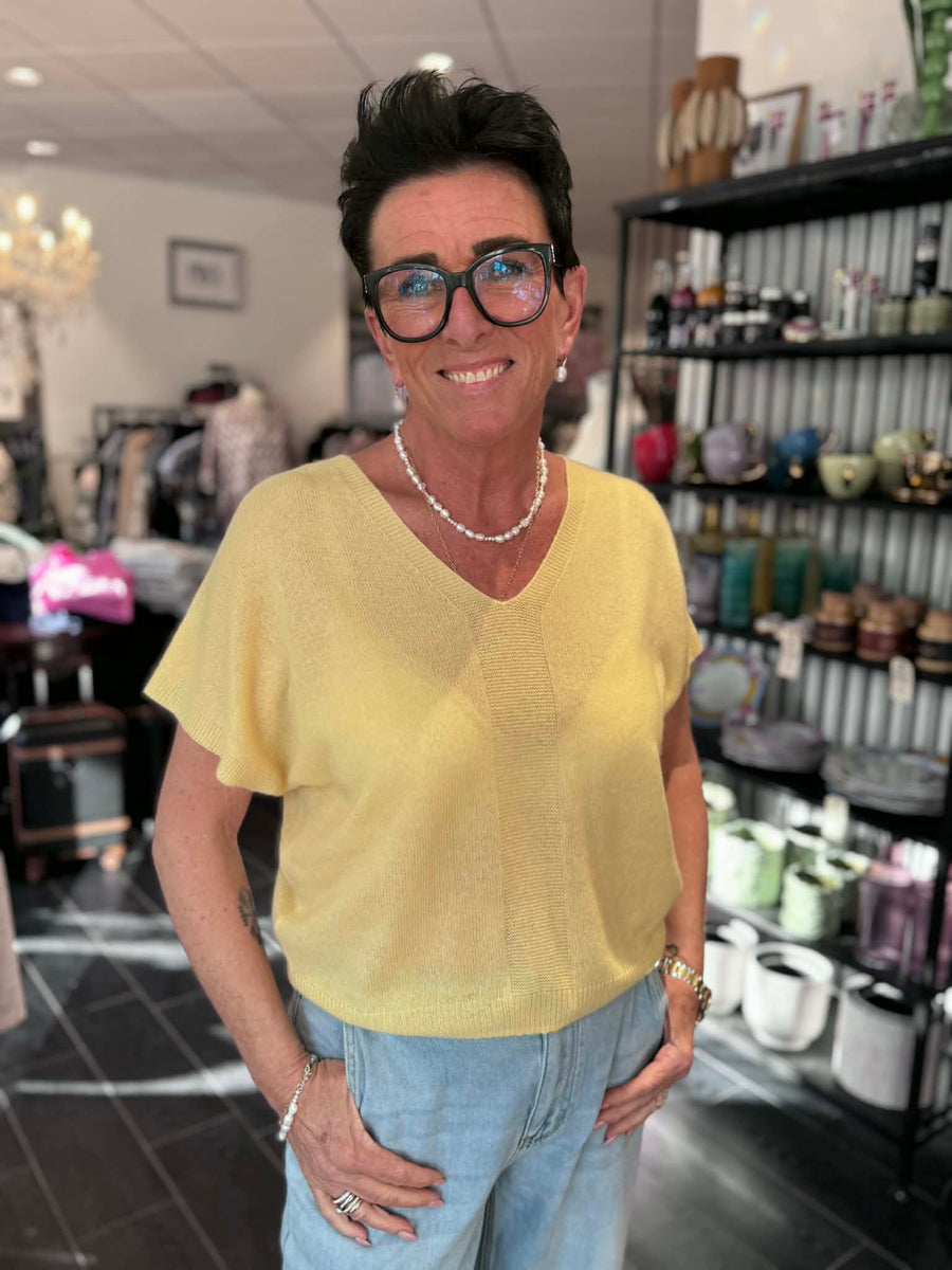 Charlotte Sparre - My cashmere top - Yellow