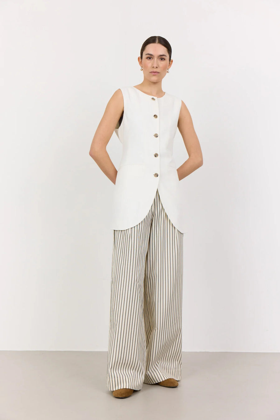 Leveté Room - Laura long vest