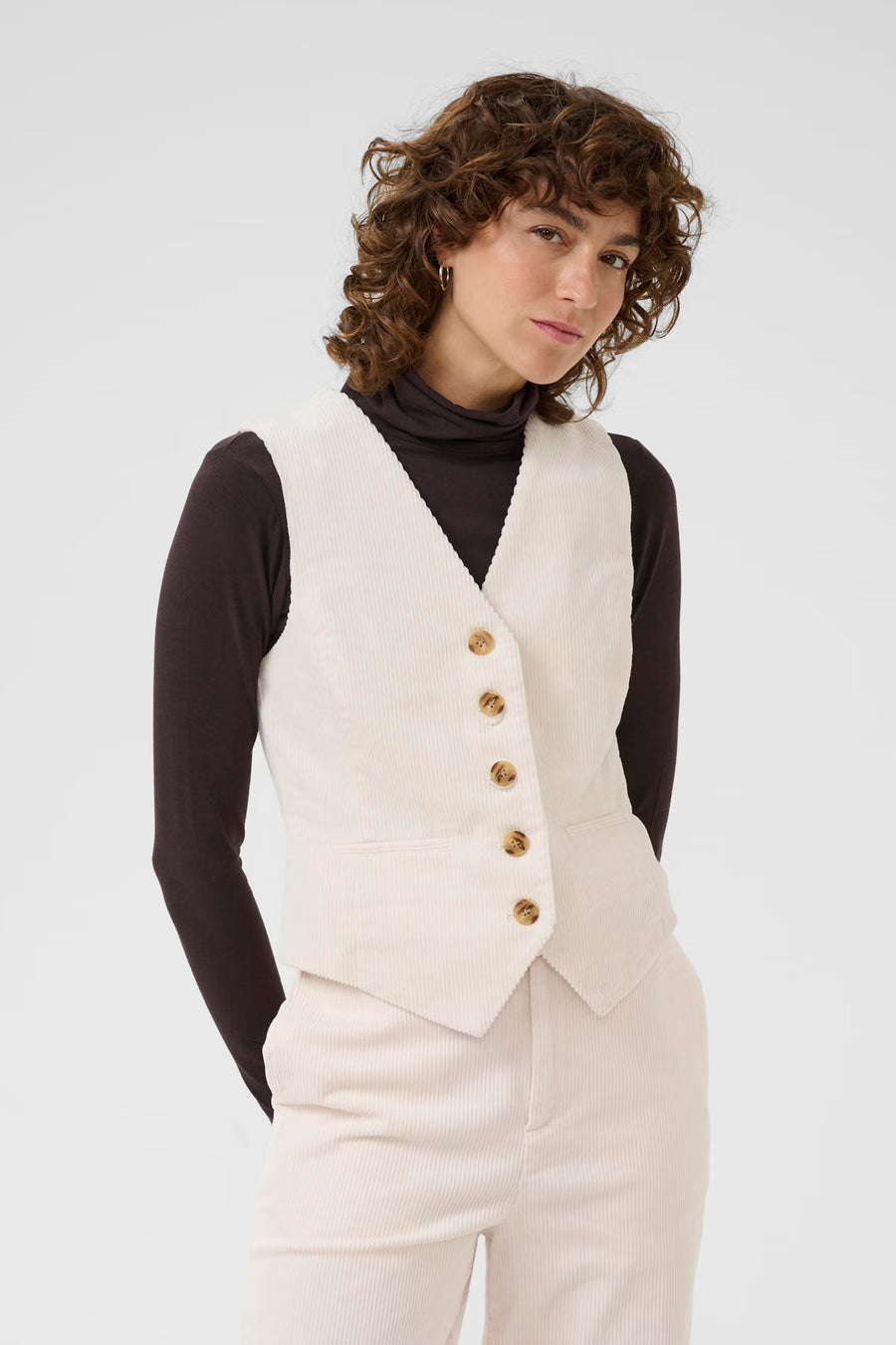 Part Two - Linka vest - Eggnog