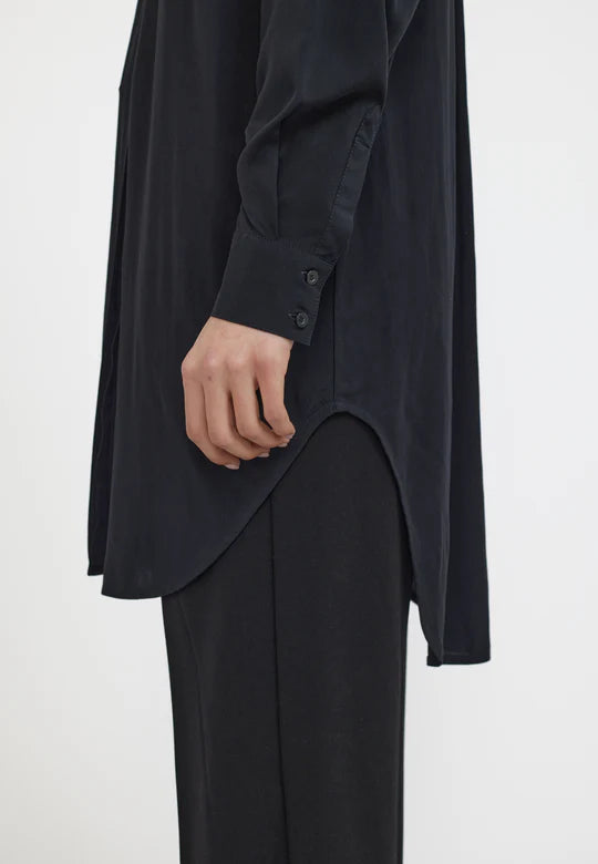 Soft Rebels - Freedom long shirt - Black