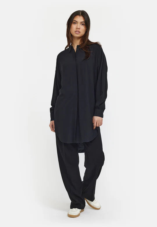 Soft Rebels - Freedom long shirt - Black